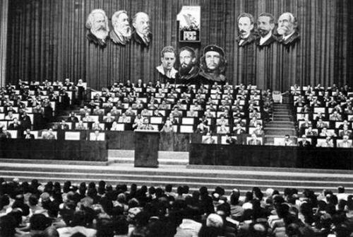 Primer Congreso del Partido Comunista de Cuba, en diciembre de 1975