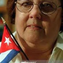 Presidenta de ForNorm, Elena Freyre, rinde tributo a Fidel Castro