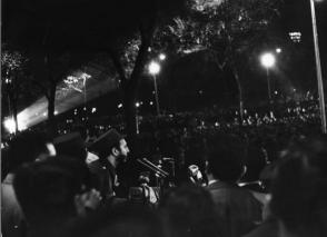 Fidel Castro en el Parque Central de Nueva York, Estados Unidos, 24 de abril de 1959. Foto: Centro Fidel Castro Ruz / Sitio Fidel Soldado de las Ideas.