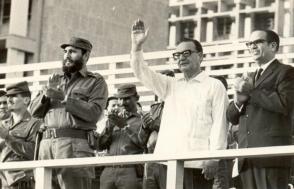 Fidel junto a Allende durante su visita a Cuba, en 1972. Foto: Mario Ferrer Fidel junto a Allende durante su visita a Cuba, en 1972. Foto: Mario Ferrer