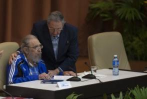 Fidel y Raúl, ejemplo de hermanos en la lealtad Fidel y Raúl, ejemplo de hermanos en la lealtad