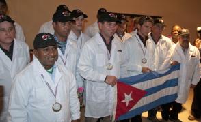 Los 15 colaboradores médicos de la Brigada Henry Reeve laboraron durante dos meses en tierras chilenas. Autor: Roberto Ruiz